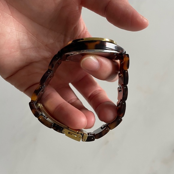 Fossil Stella Multifunction Tortoise Resin Watch - Picture 6 of 13